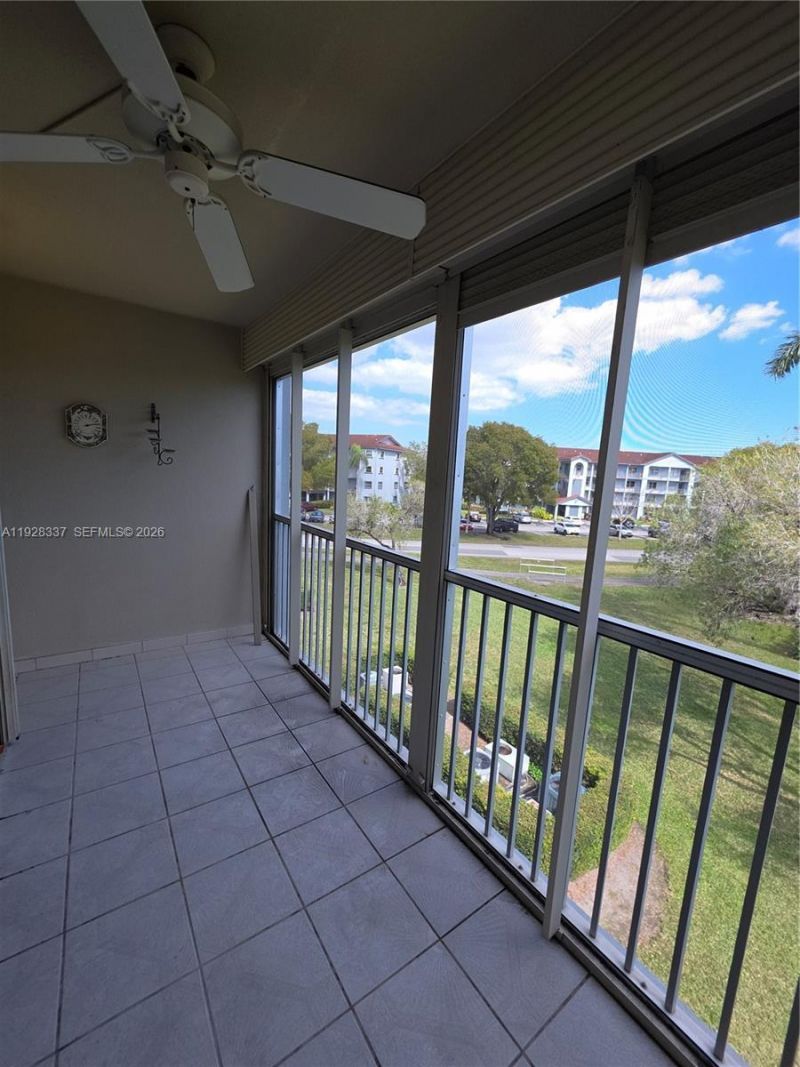 1401 SW 128th Ter, Unit 305H, Pembroke Pines, FL 33027 Photo