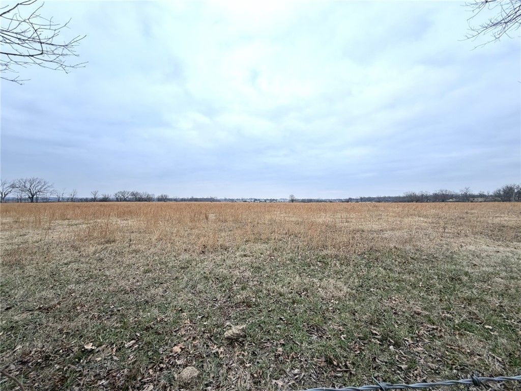 85 +/-acres W. Hwy 72 , Gravette, AR 72736 Main Photo