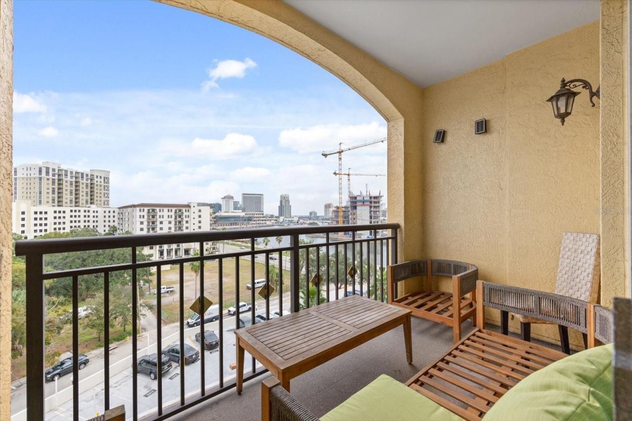 345 Bayshore Boulevard, Unit 706, Tampa, FL 33606 Photo