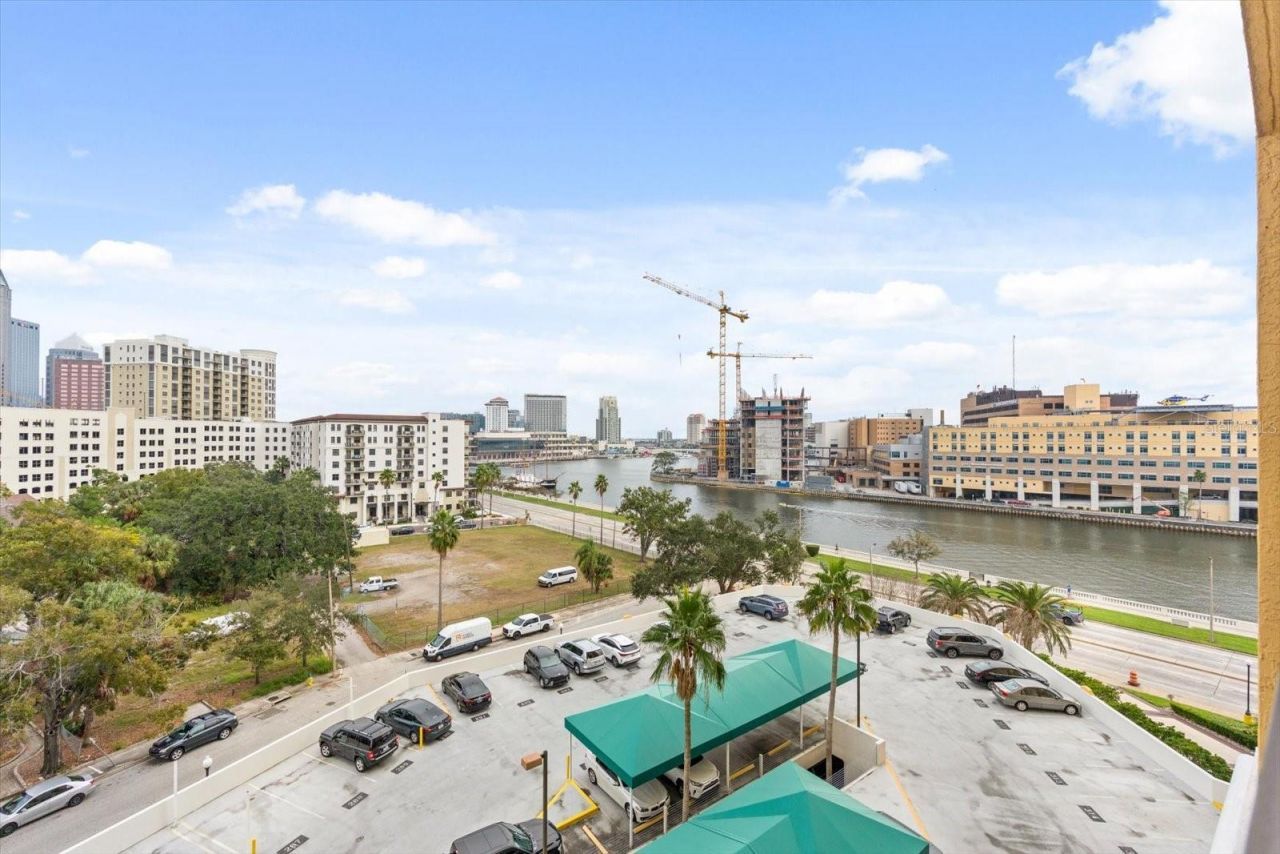 345 Bayshore Boulevard, Unit 706, Tampa, FL 33606 Photo