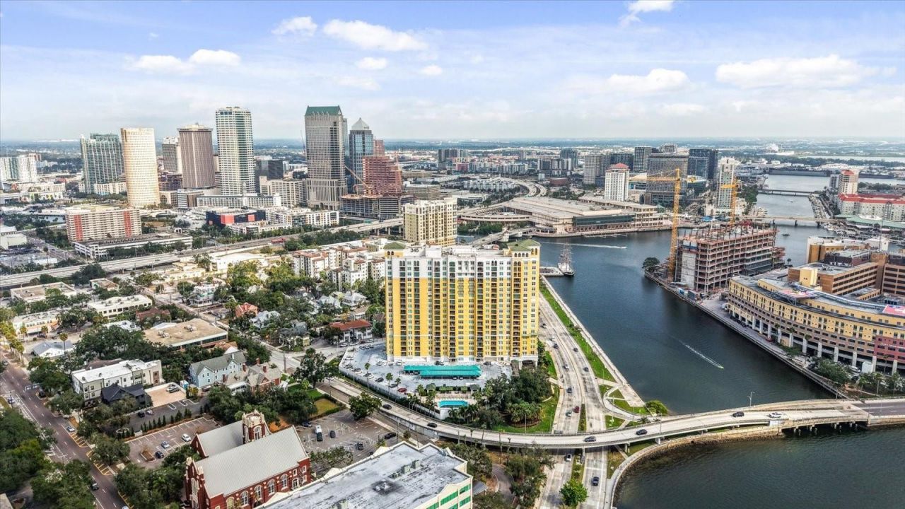 345 Bayshore Boulevard, Unit 706, Tampa, FL 33606 Photo