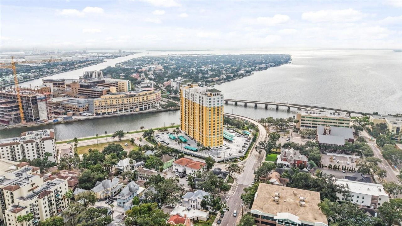 345 Bayshore Boulevard, Unit 706, Tampa, FL 33606 Photo