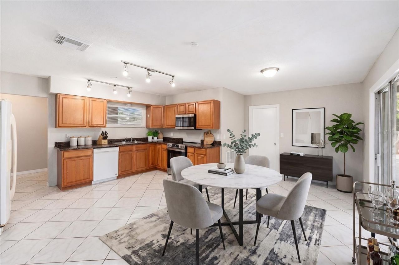 4260 Narvarez Way S, Saint Petersburg, FL 33712 Photo