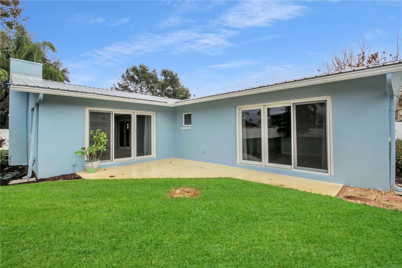 445 Desoto Drive, New Smyrna Beach, FL 32169 Photo