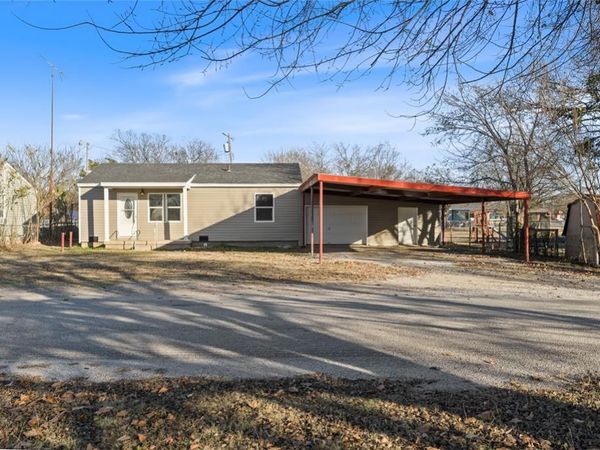 406 N 2nd Street, Ringling, OK 73456