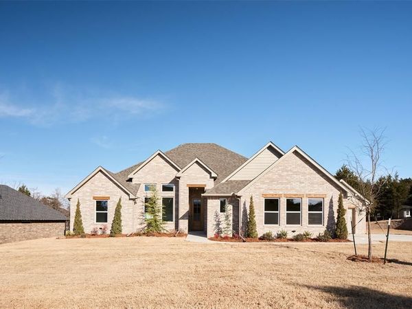 9217 SW 92nd Street, Mustang, OK 73064