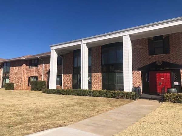 2525 NW 62nd Street, Unit 201, Oklahoma City, OK 73112