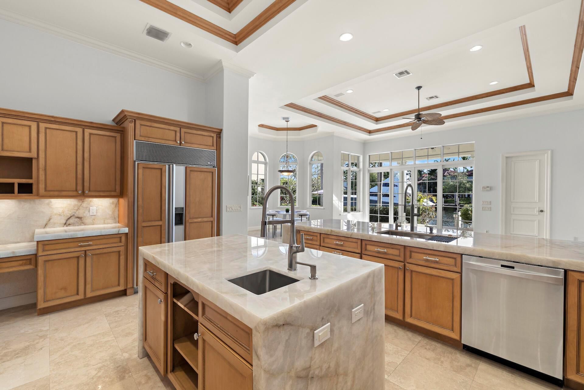 828 Harbour Isle Place, North Palm Beach, FL 33410 Photo