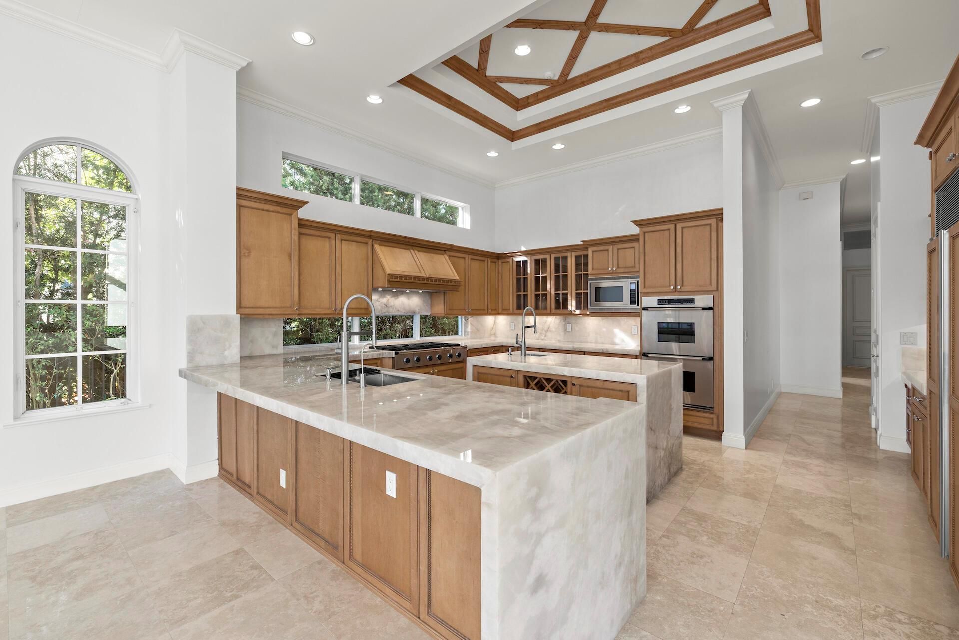 828 Harbour Isle Place, North Palm Beach, FL 33410 Photo