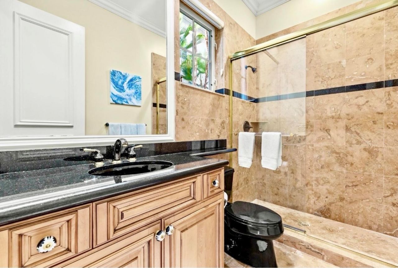 828 Harbour Isle Place, North Palm Beach, FL 33410 Photo