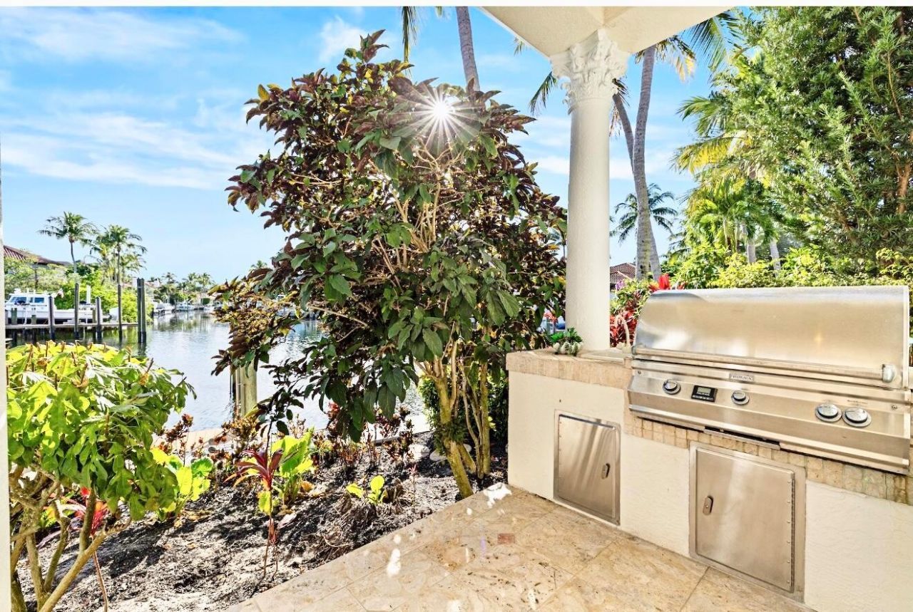 828 Harbour Isle Place, North Palm Beach, FL 33410 Photo