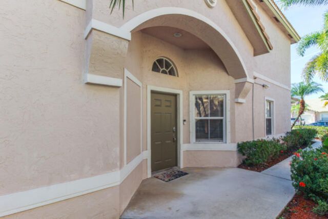 10601 Pelican Drive, Wellington, FL 33414 Photo