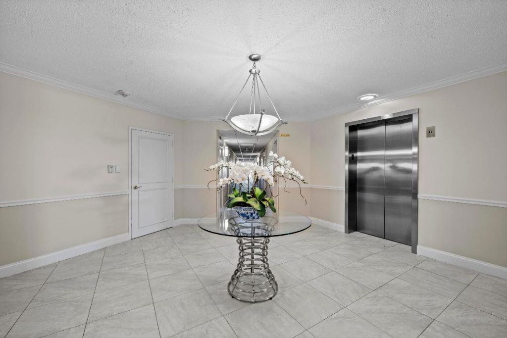 2600 N Flagler Drive, Unit 1007, West Palm Beach, FL 33407 Photo