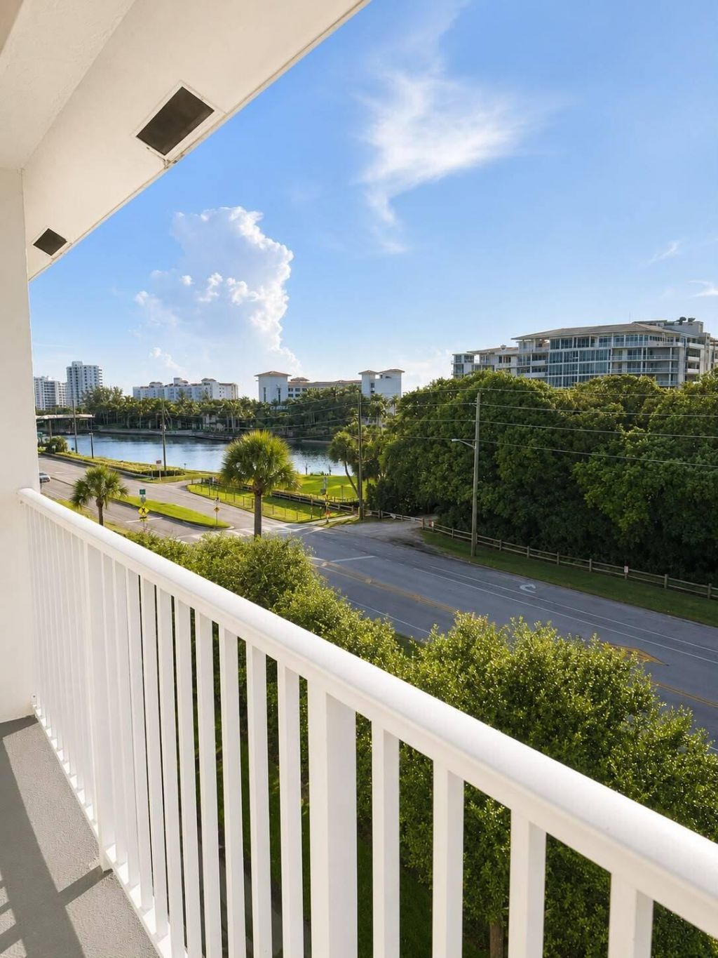 950 Ponce De Leon Road, Unit 5010, Boca Raton, FL 33432 Photo