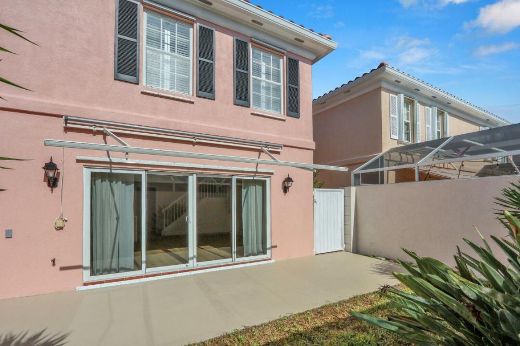 28 Live Oak Circle, Tequesta, FL 33469 Photo