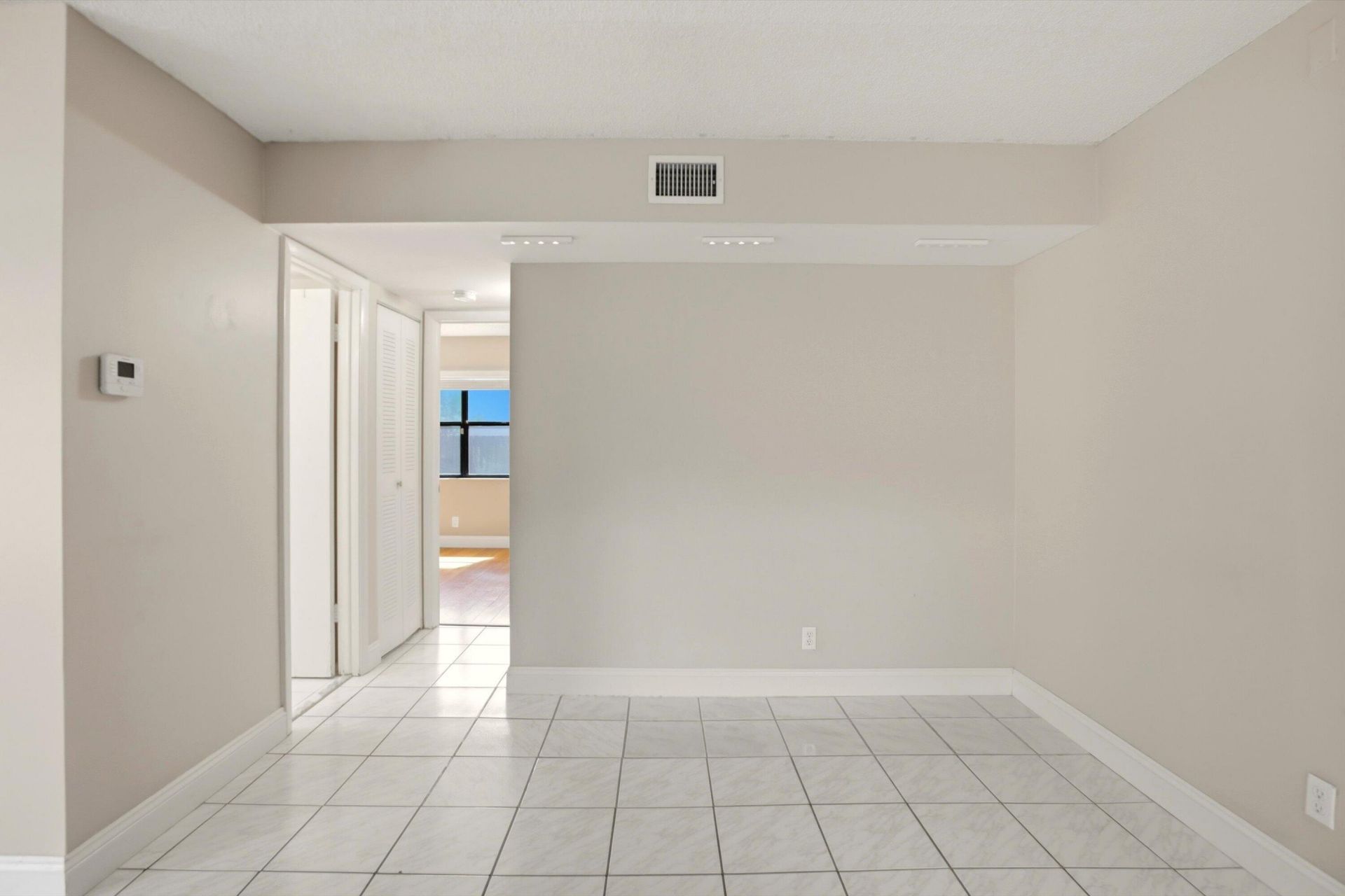 10049 Winding Lake Road, Unit 104, Sunrise, FL 33351 Photo
