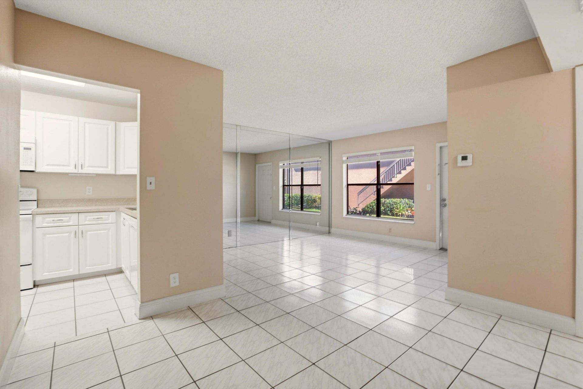 10049 Winding Lake Road, Unit 104, Sunrise, FL 33351 Photo