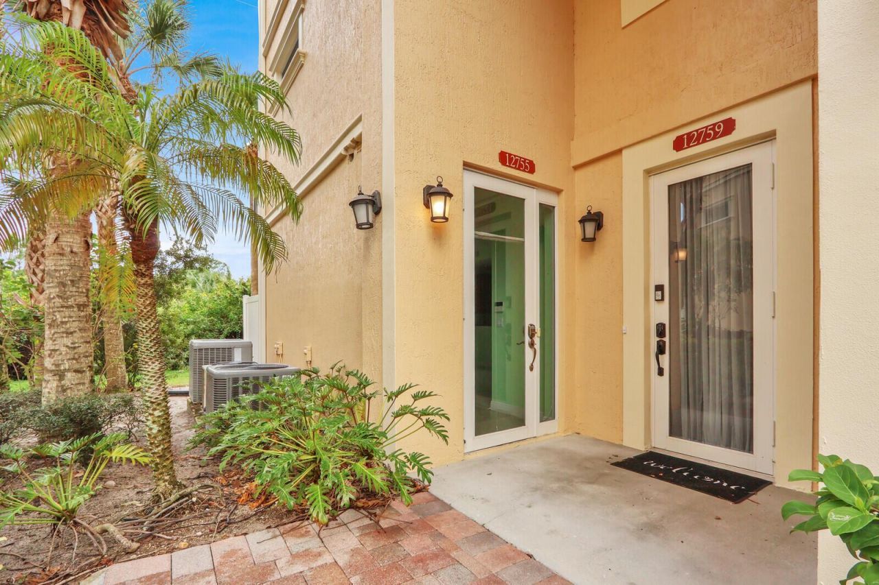 12755 SE Old Cypress Drive, Hobe Sound, FL 33455 Photo