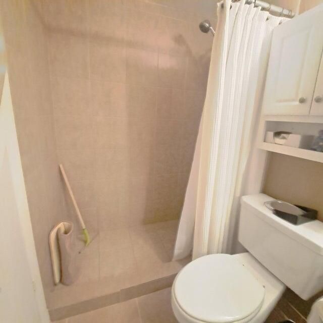 125 Norwich F, West Palm Beach, FL 33417 Photo