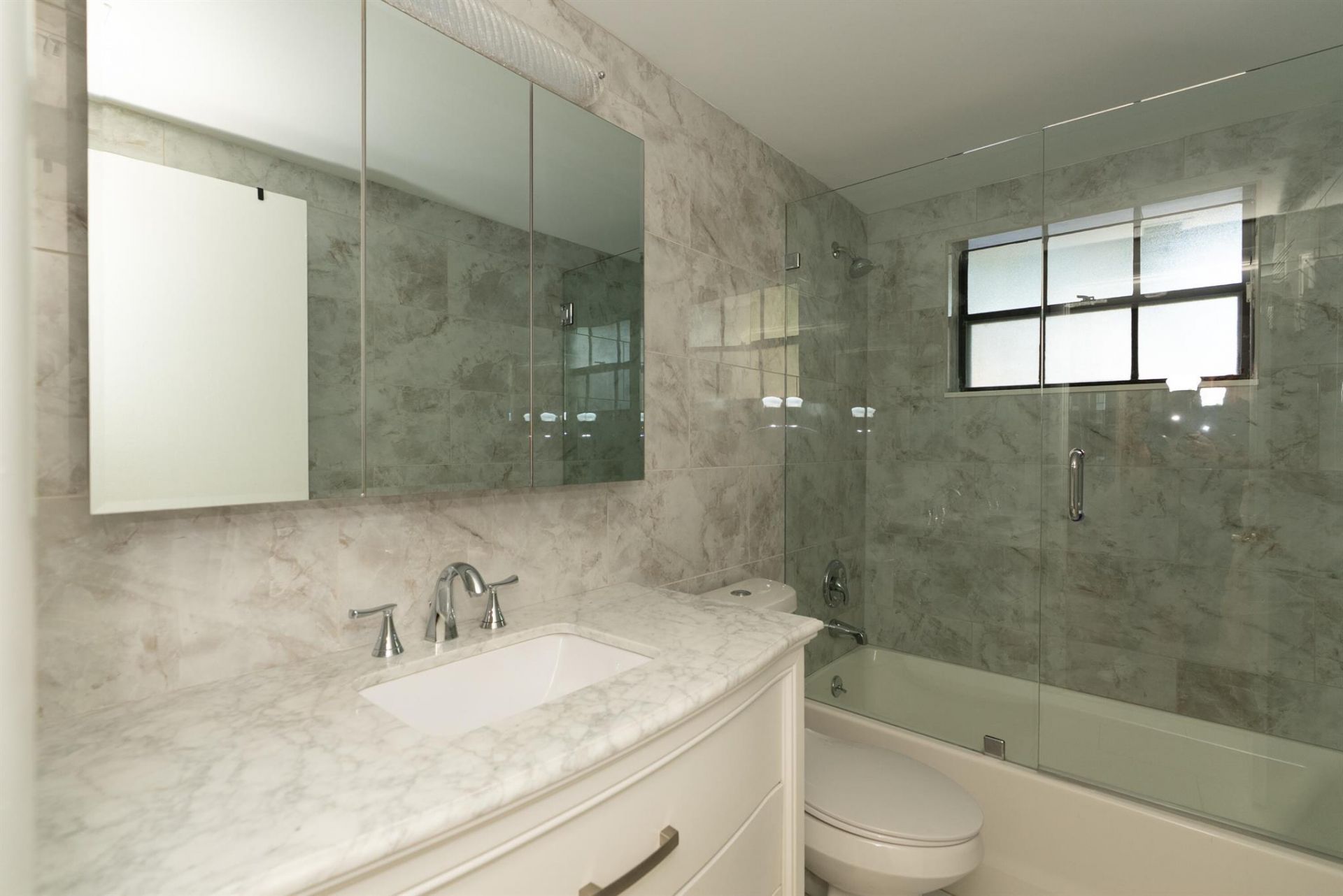 300 Inlet Way, Unit 2, Palm Beach Shores, FL 33404 Photo