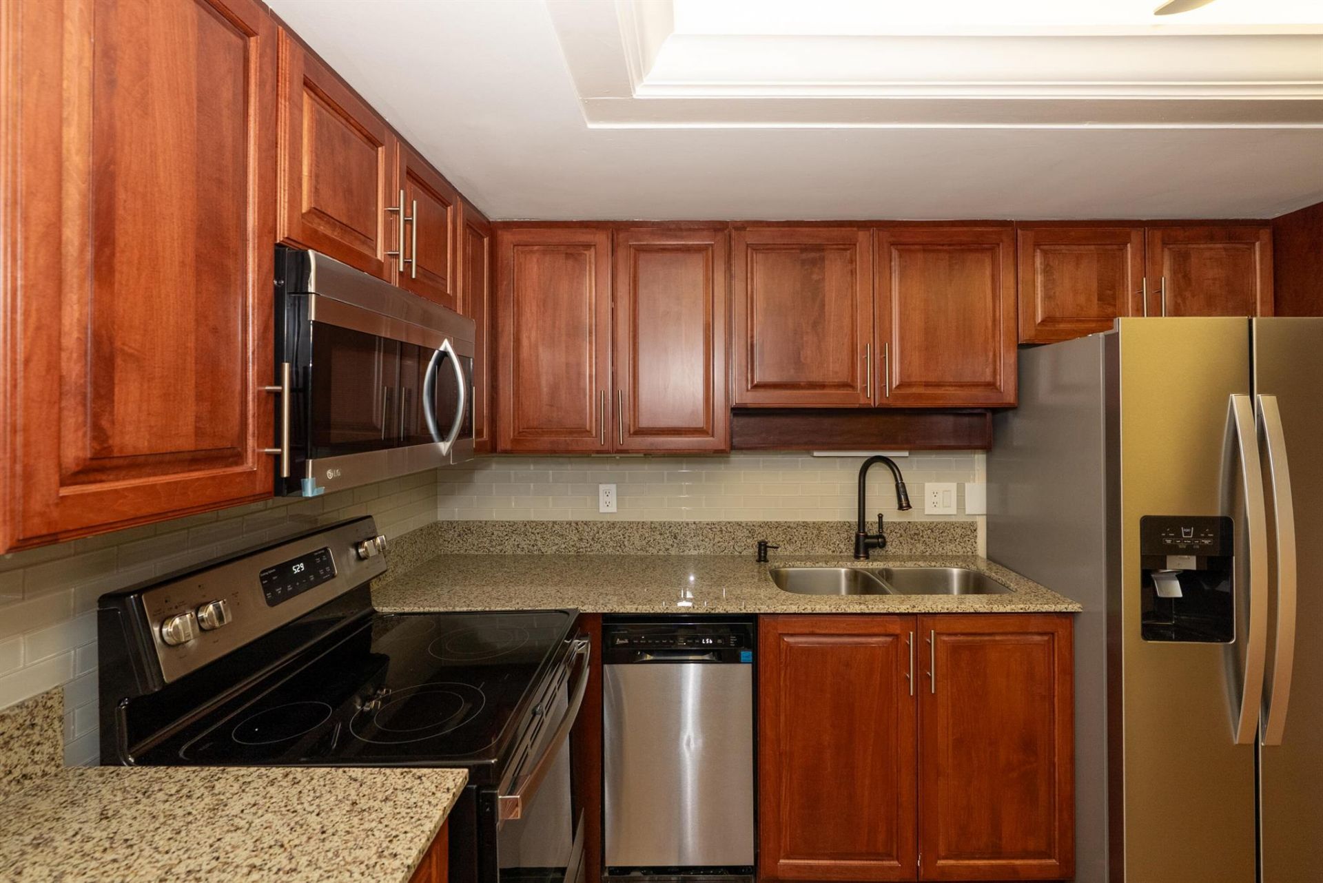 300 Inlet Way, Unit 2, Palm Beach Shores, FL 33404 Photo