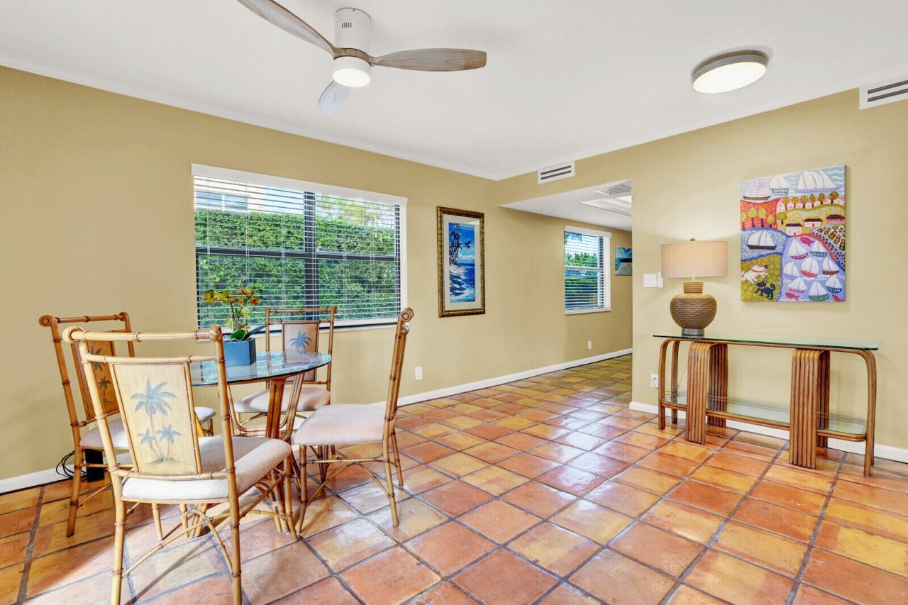 300 Inlet Way, Unit 2, Palm Beach Shores, FL 33404 Photo