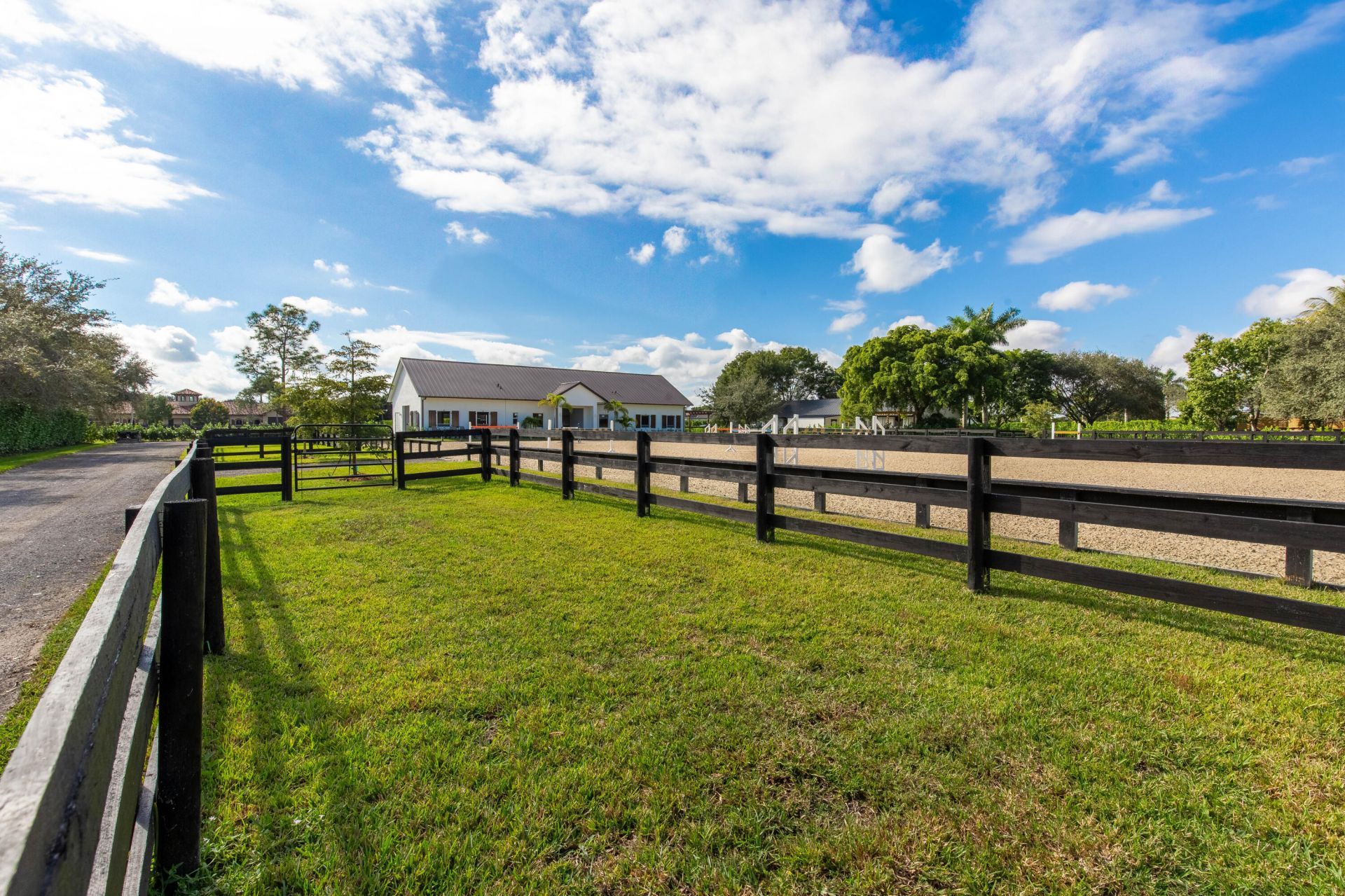 2889 Appaloosa Trail, Wellington, FL 33414 Photo