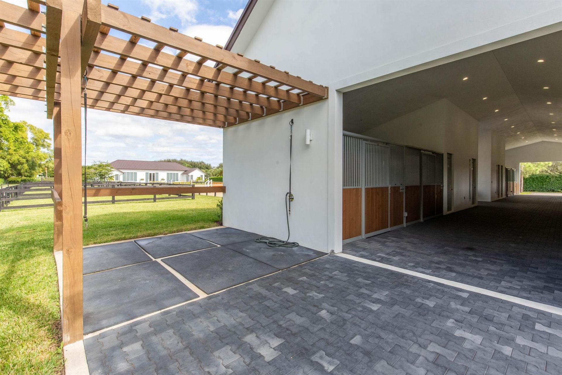 2889 Appaloosa Trail, Wellington, FL 33414 Photo