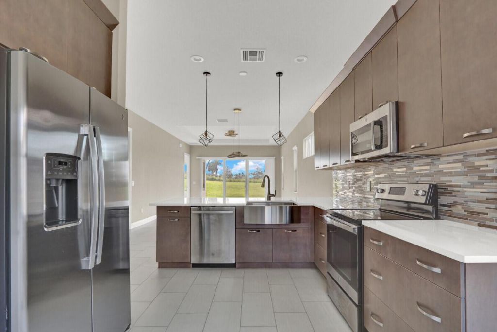 9273 SW Pepoli Way, Port Saint Lucie, FL 34987 Photo