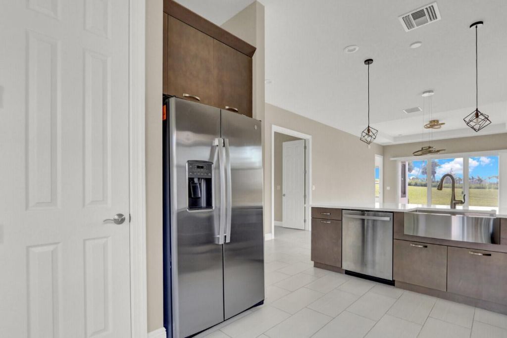 9273 SW Pepoli Way, Port Saint Lucie, FL 34987 Photo