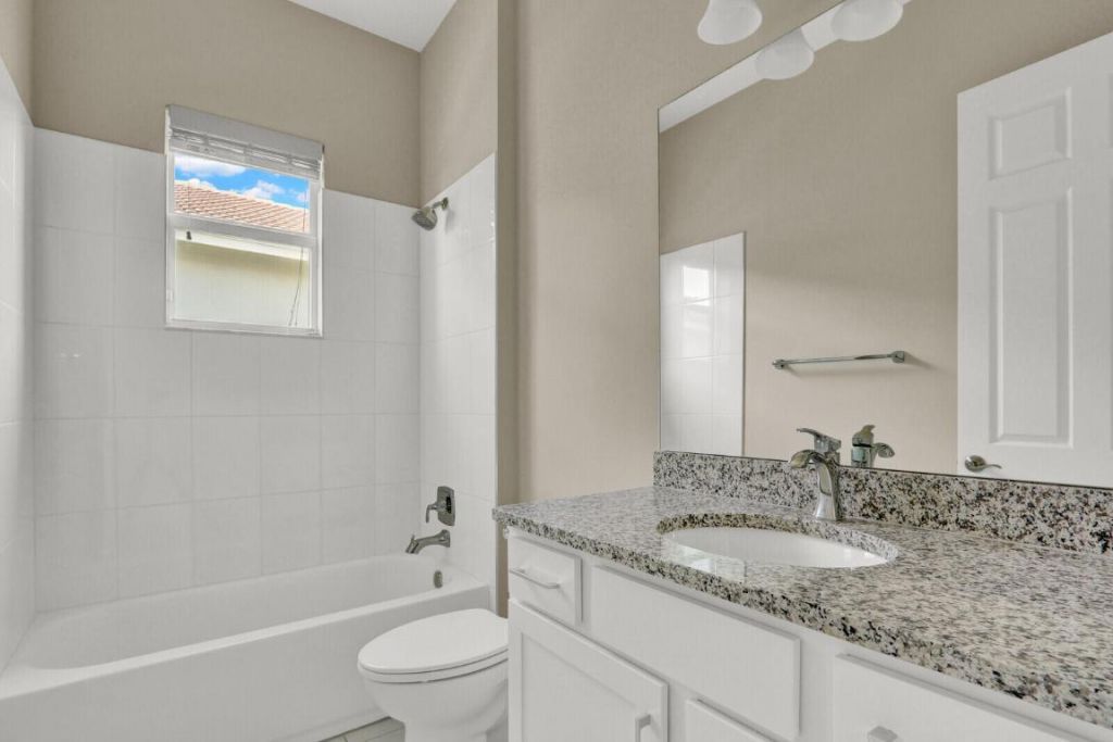 9273 SW Pepoli Way, Port Saint Lucie, FL 34987 Photo