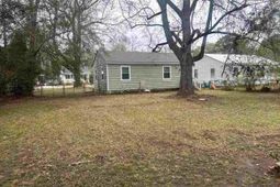 848 Lynwood Drive photo 4