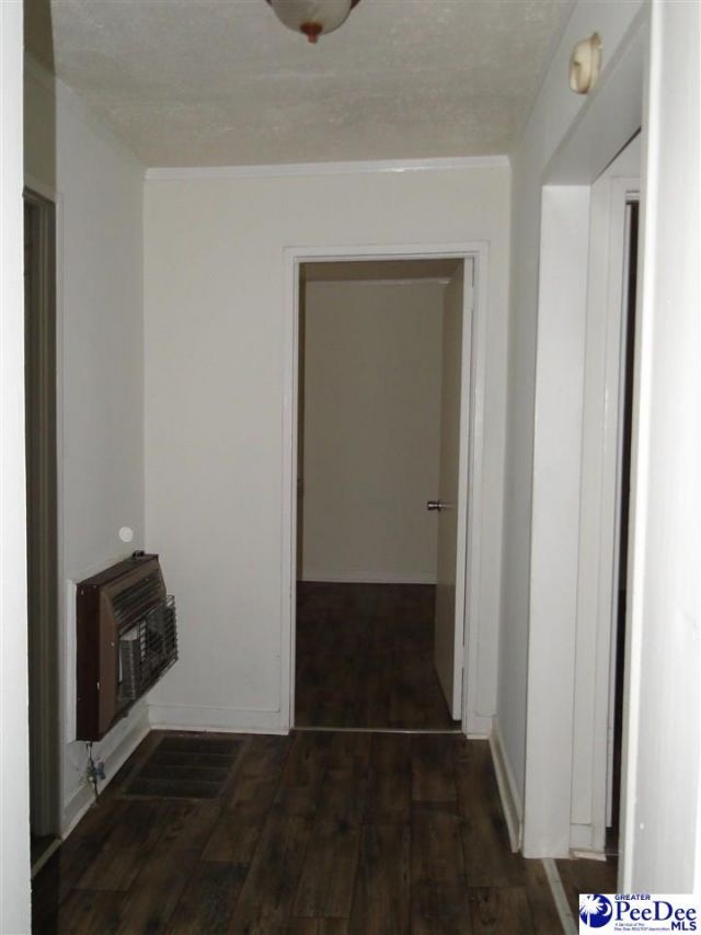 848 Lynwood Drive Photo 7