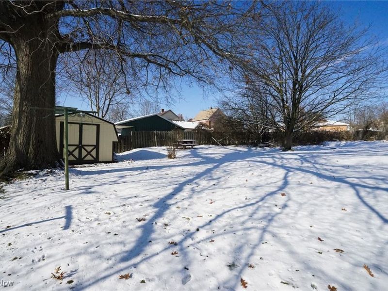 672 S Stateline Road, Masury, OH 44438 Photo 22