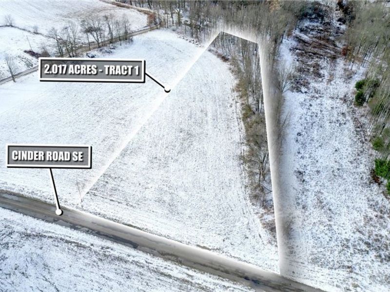 Cinder Road, Bergholz, OH 43908 Photo 6