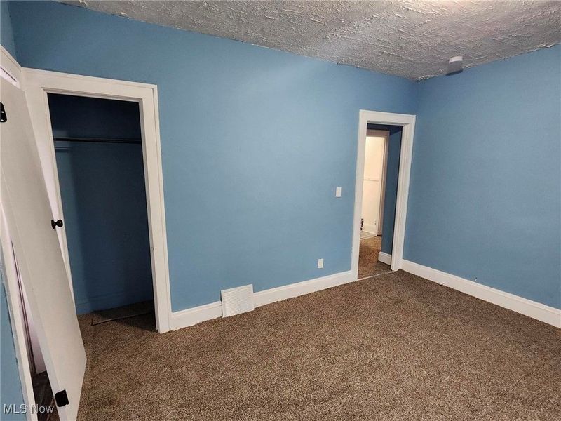 13322 Caine Avenue, Cleveland, OH 44105 Photo 12