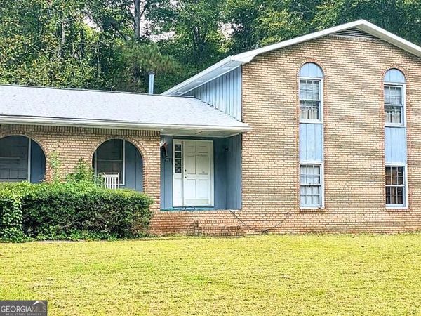 2587 PEYTON WOODS Trail, Atlanta, GA 30311