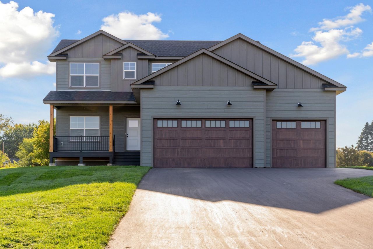 21346 Cottonwood Street Nw, Oak Grove, MN 55011 Main Photo