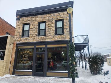 115 E Main Street , Caledonia, MN 55921