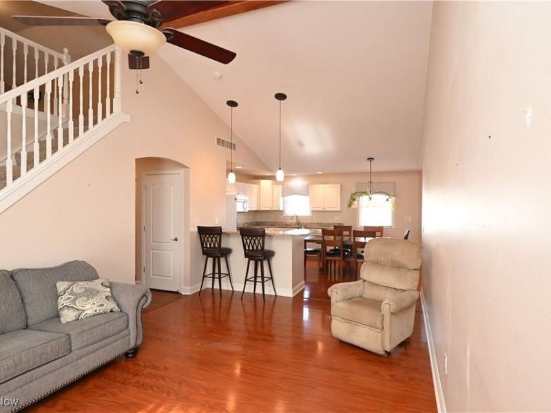 170 Sandy Court, Unit 7, New Middletown, OH 44442 Photo 13