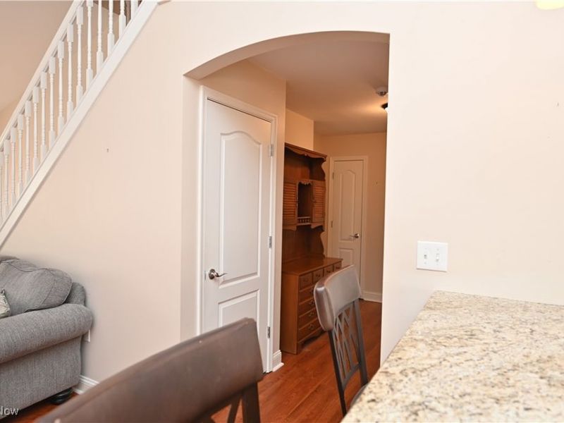 170 Sandy Court, Unit 7, New Middletown, OH 44442 Photo 16