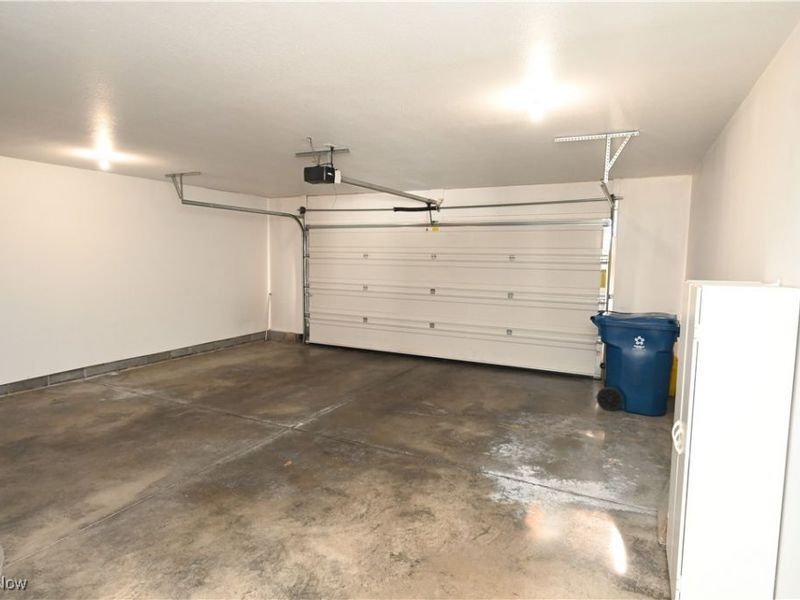 170 Sandy Court, Unit 7, New Middletown, OH 44442 Photo 25