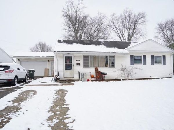 1434 Grimes Circle, Urbana, OH 43078