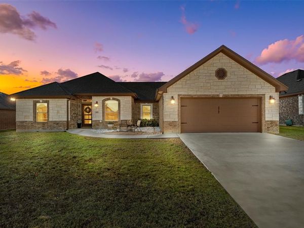 408 Magnolia Drive, Troy, TX 76579