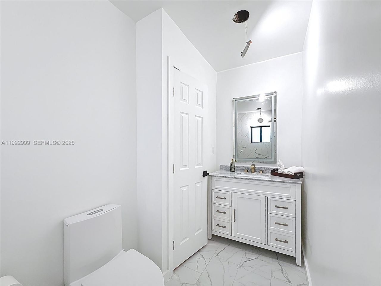 3521 SW 58th Ct, Miami, FL 33155 Photo