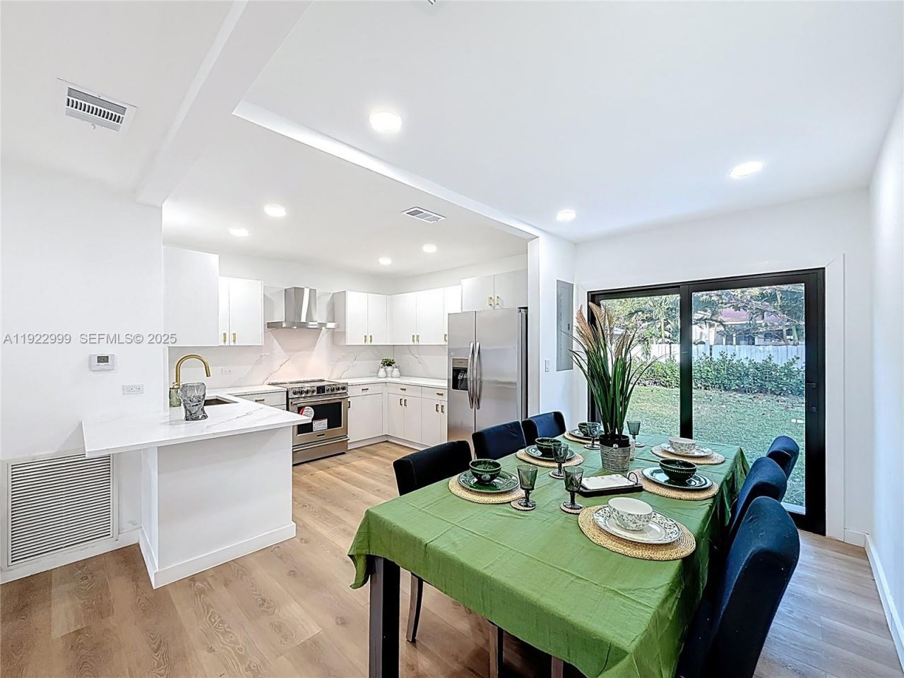 3521 SW 58th Ct, Miami, FL 33155 Photo