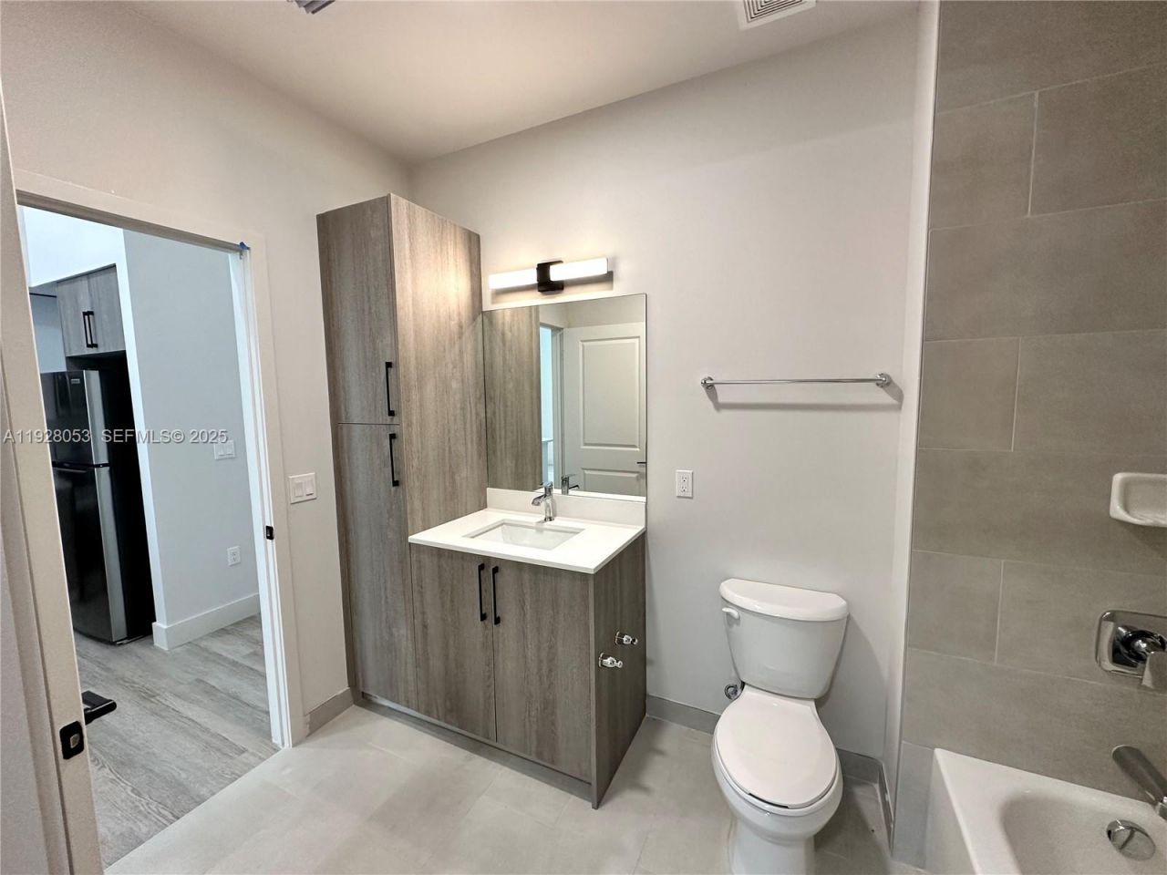 18412 Homestead Ave, Unit 110, Miami, FL 33157 Photo