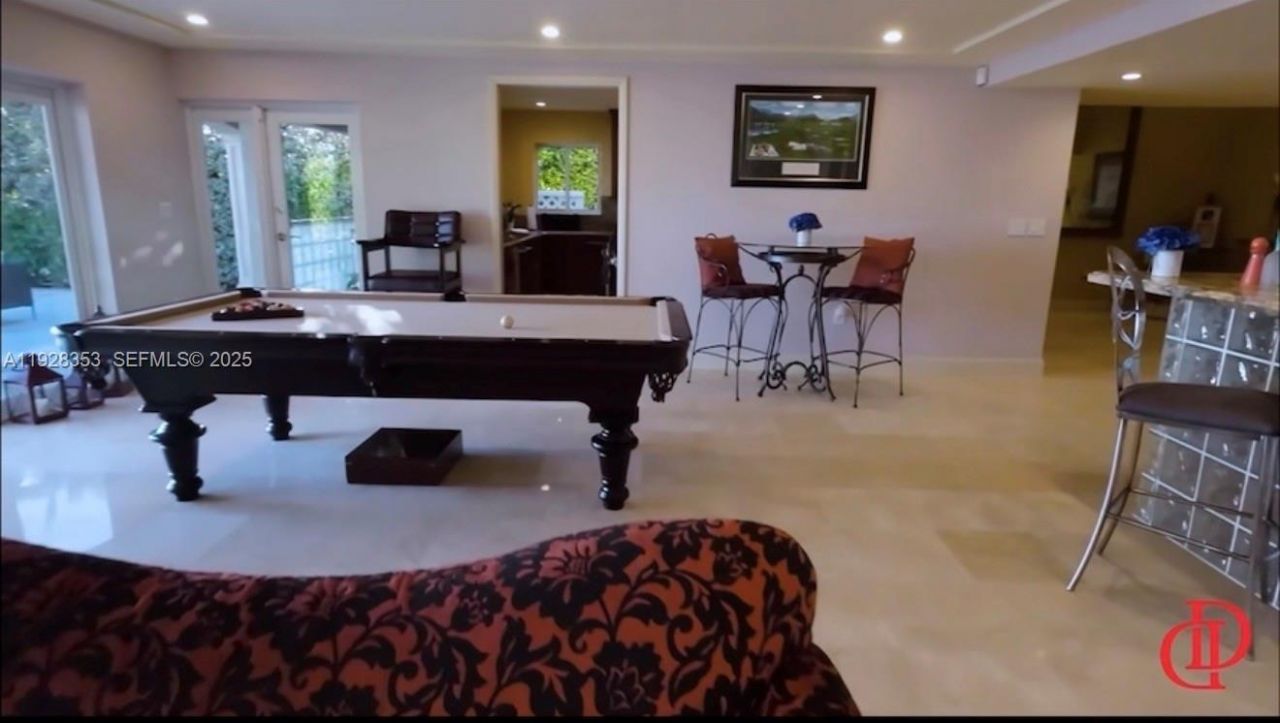 1500 S Treasure Dr, North Bay Village, FL 33141 Photo