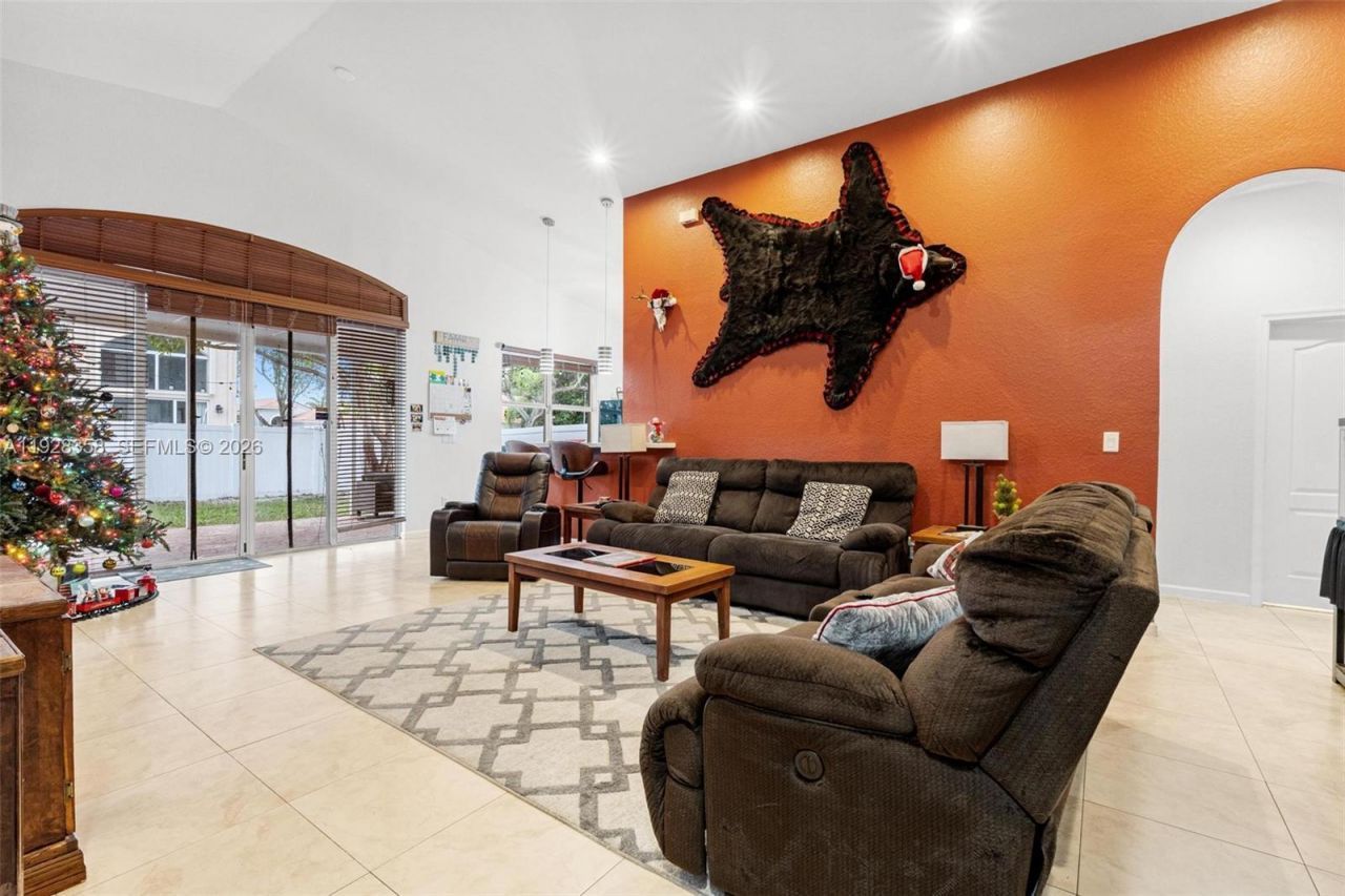 3712 NE 16th St, Homestead, FL 33033 Photo