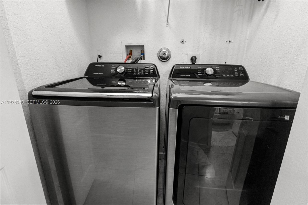 3712 NE 16th St, Homestead, FL 33033 Photo